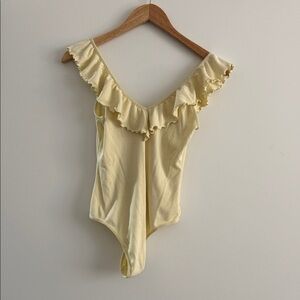 Wilfred Cream V-Neck Top